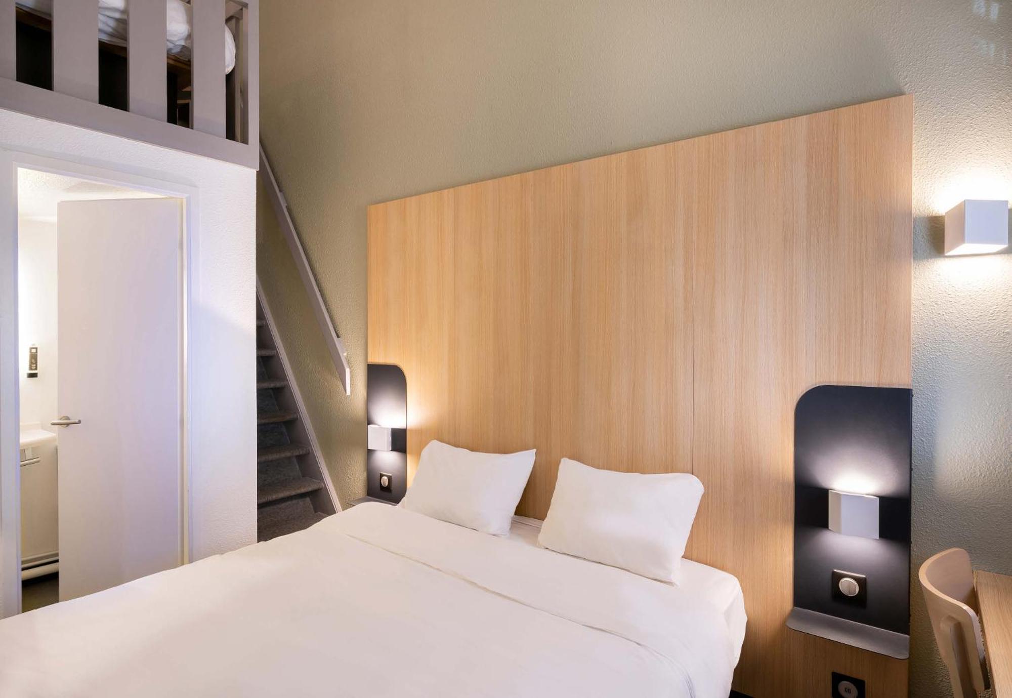 B&B Hotel Lorient Lanester Exteriör bild